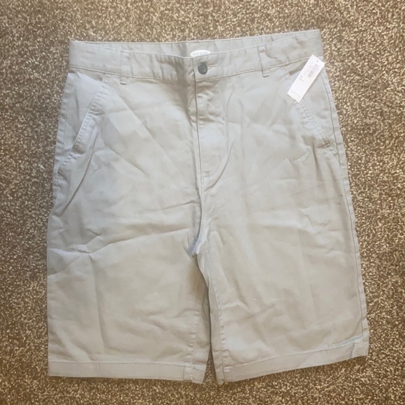 Boys NWT -OLD NAVY shorts-18 Husky - Picture 1 of 8